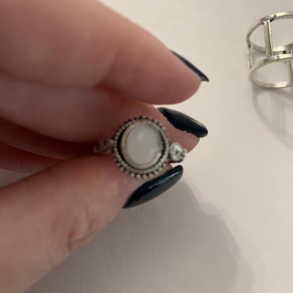 Vintage Style Elephant 3 Piece Ring Set Adjustable BN3 - Picture 10 of 12